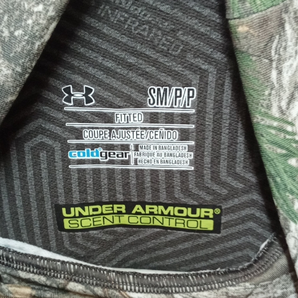 Under Armour Woodland Camo Long Sleeve Top - Picture 2 of 6